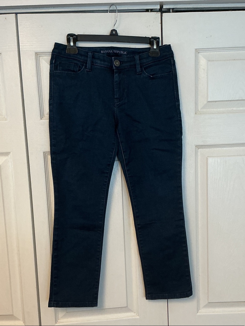 Banana Republic Women’s Straight Leg Jeans in Dark Blue